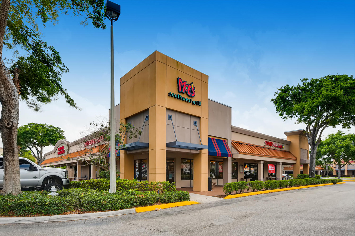 Glades Plaza, Boca Raton, FL 33431 Retail Space Sterling Organization