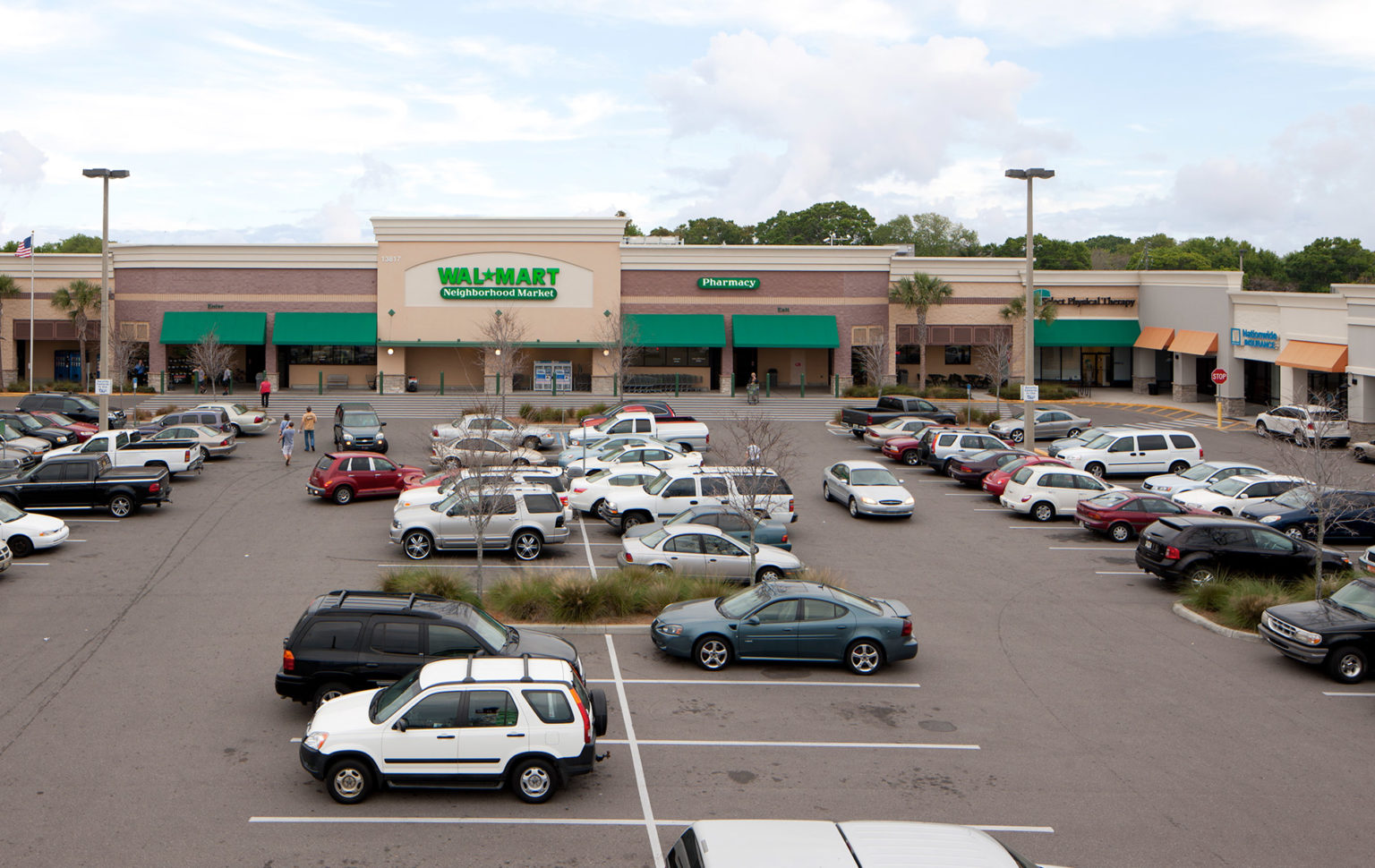Walmart Purchases Portion of Shopping Center on Tampa’s Dale Mabry