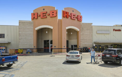 H.E.B Grocery Store